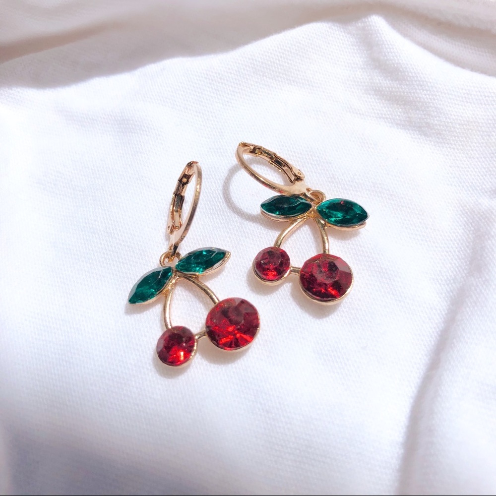Cherry Earrinngs